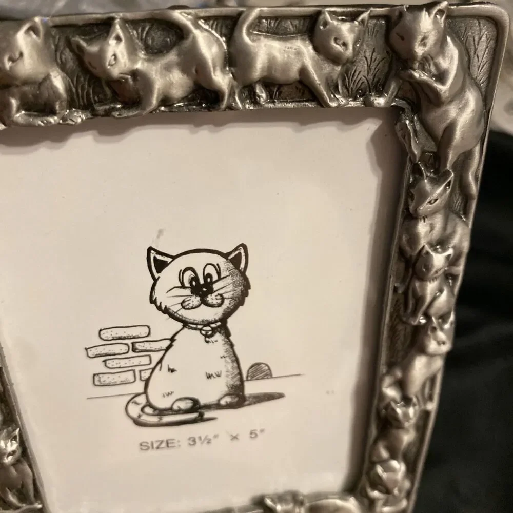 Vintage Pewter Metal Cat Picture Photo Frame Family Of Cats Kittens Playing Cute